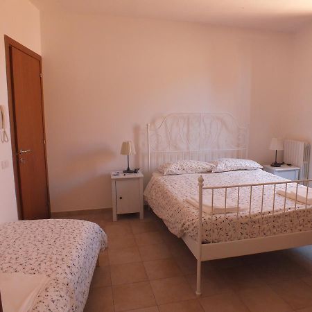 Il Torrione Bed and Breakfast Iesi Εξωτερικό φωτογραφία