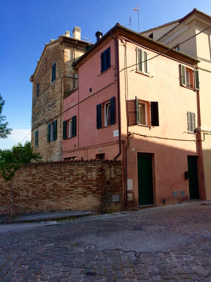 Il Torrione Bed and Breakfast Iesi Εξωτερικό φωτογραφία